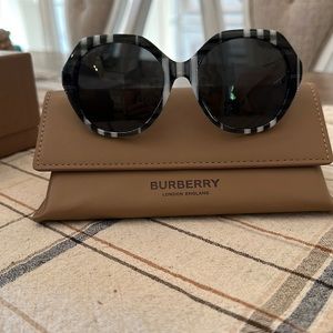 Burberry Sunglasses